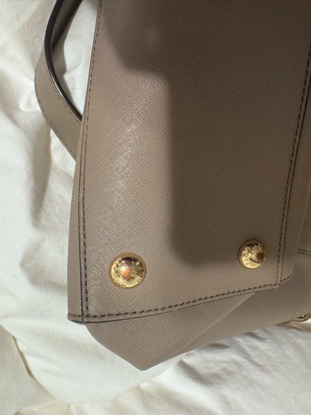 Michael Kors Taupe Leather Saffiano Tote with Gold Hardware and Matching Wallet - Picture 16 of 16